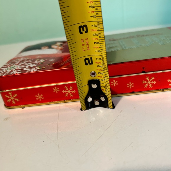 Elvis Presley chocolate tin - Picture 4 of 6